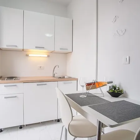 Apartments Vall Krk Town Exterior photo