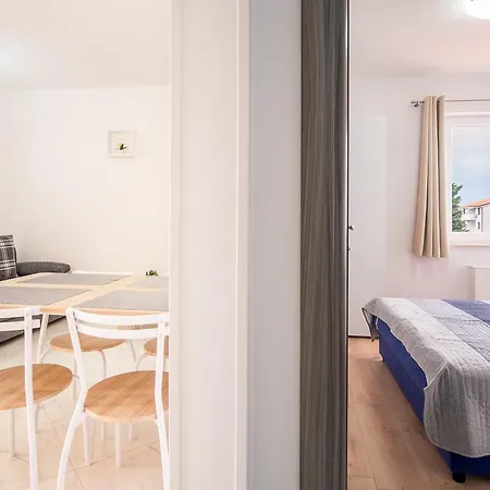 Apartments Vall Krk Town Exterior photo