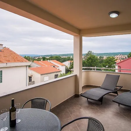 Apartments Vall Krk Town Exterior photo