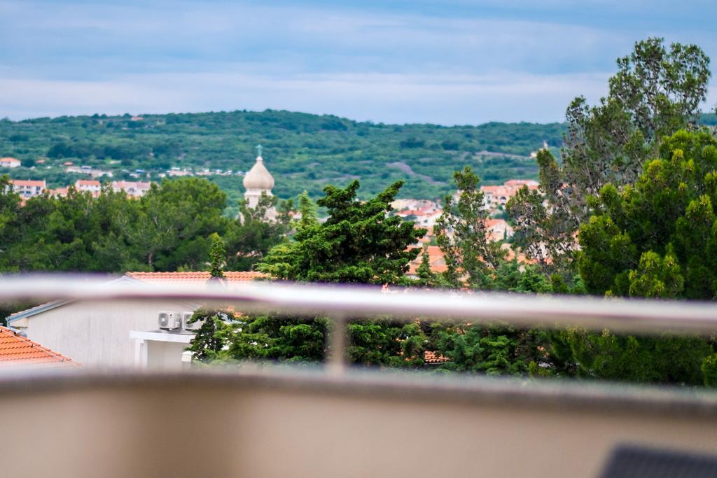 Vall Apartment *
