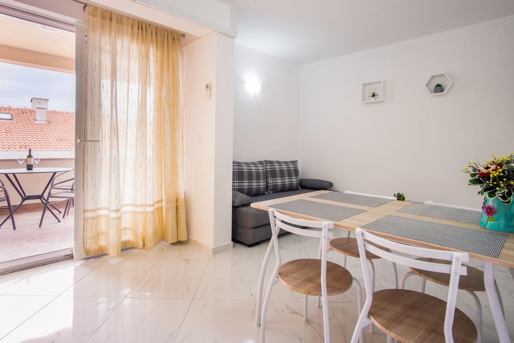 Apartment Vall Krk Town